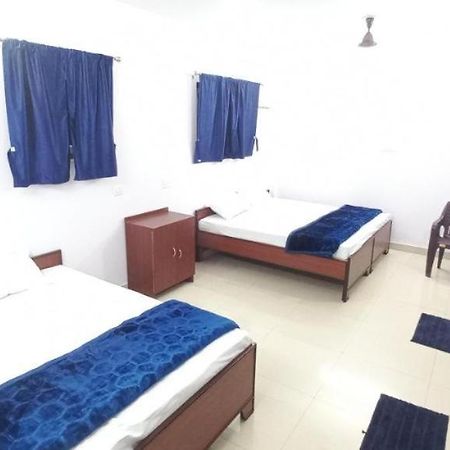 Grg Guest House Near Rani Ghat Varanasi Exterior photo