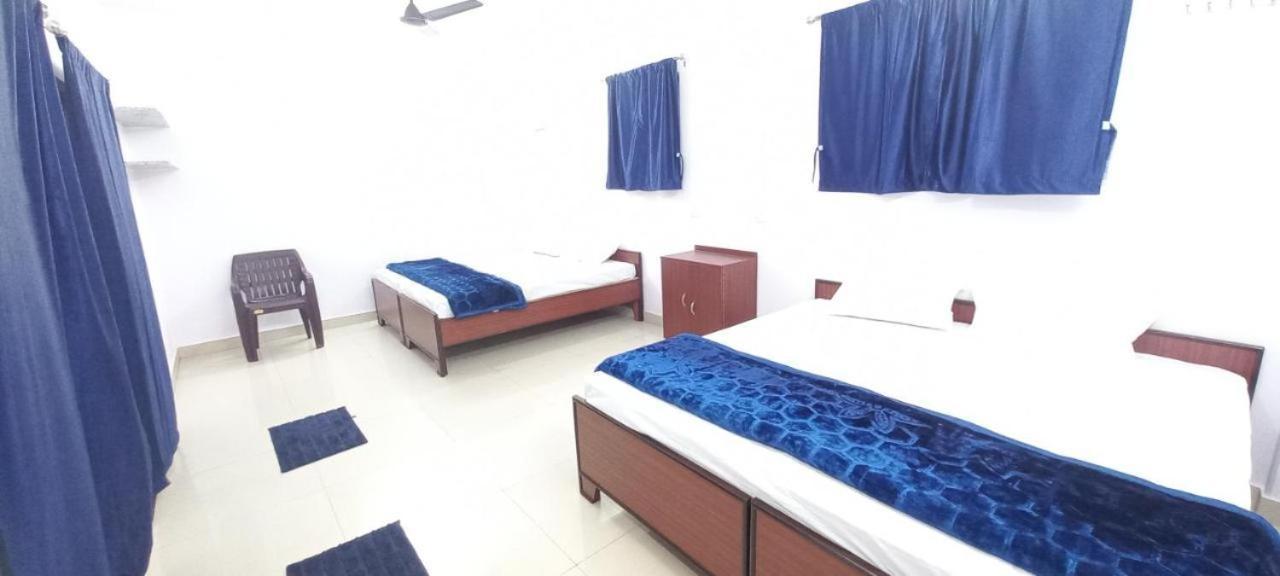 Grg Guest House Near Rani Ghat Varanasi Exterior photo